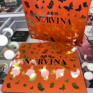 ABH Norvina Collection eyeshadow Palette